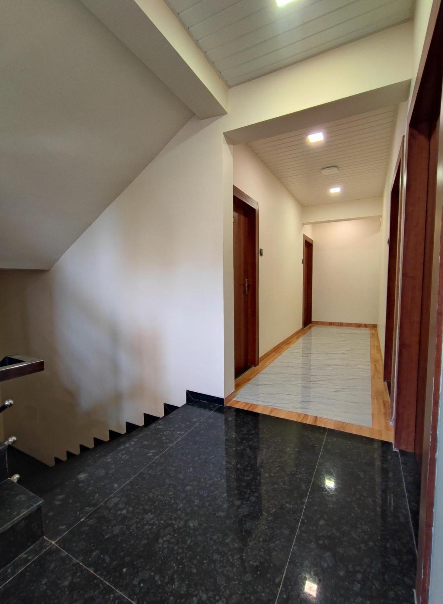 Hotel Starlit Navi Mumbai Ruang foto